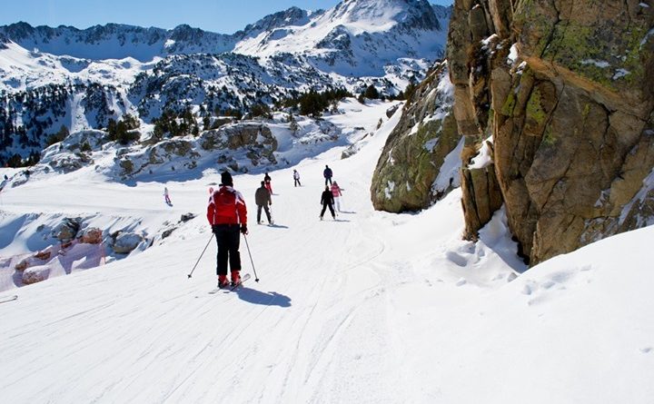 La saison de ski débute bientôt ! ⏳ Les stations @granvalira @vallnordpalarinsal et @ordinoarcalis vous accueilleront bientôt pour une nouvelle saison riche en sensation !⁠