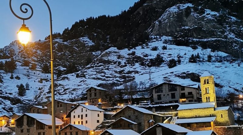 Une capture de la tombée de la nuit à Pal ! ? #Pal #Andorre
