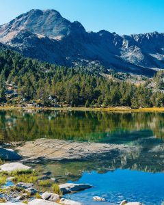 Économie : L’eau Neuve, née au coeur des Pyrénées ariégeoises, 100% éco-responsable
